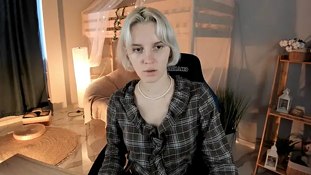 BethanyCloud online show from September 2025 05:29:02 AM