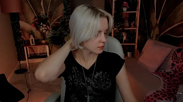 BethanyCloud online show from October 2025 05:27:01 AM