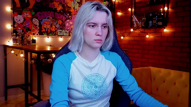 Snapshot of BethanyCloud chatting on May 2026 02:17:01 AM BethanyCloud online show from May 2026 02:17:01 AM