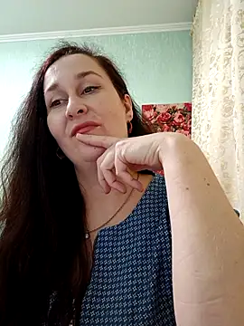 Amandda  online show from February 2026 05:11:01 PM