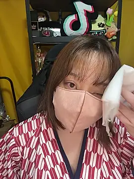 0kanna0 online show from September 2025 05:18:02 PM