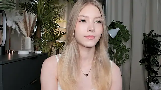 ChinBonnell online show from September 2025 05:53:01 AM