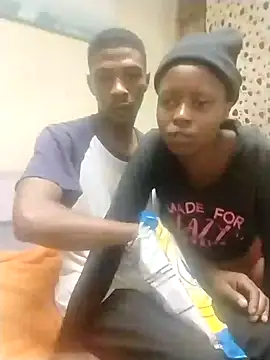 KruellaR1de3 online show from March 2026 11:37:01 PM