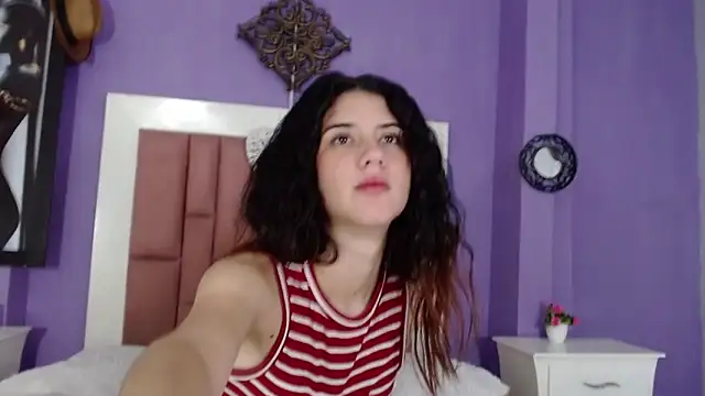 ChiaraLudovica online show from September 2025 02:39:02 PM