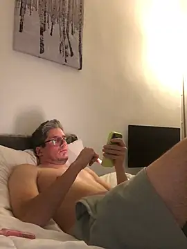 shyandchilling online show from August 2026 09:25:01 PM