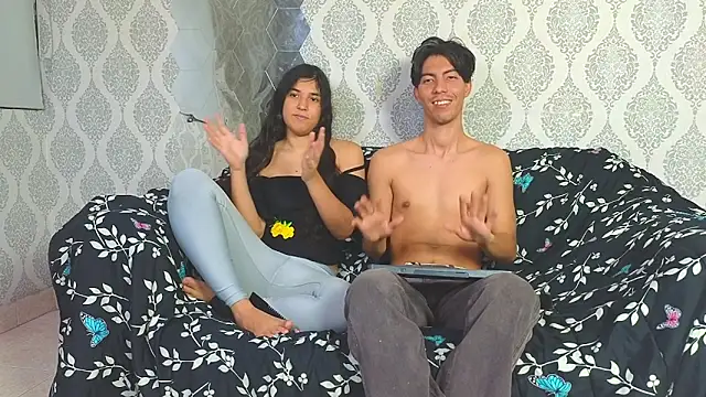 Couplex xxx online show from November 2025 01:29:01 AM