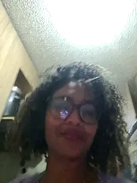 Snapshot of BiiancaEstradaa chatting on February 2026 01:22:01 AM BiiancaEstradaa online show from February 2026 01:22:01 AM