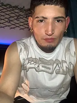 Ian kai online show from October 2025 02:22:02 AM