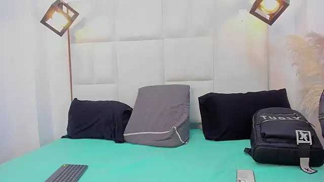 Naim Bennetsex online show from September 2025 05:07:02 PM