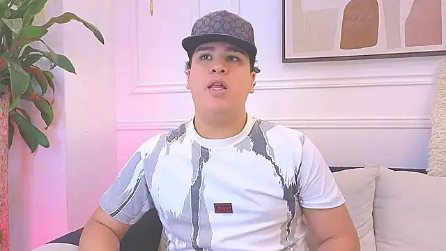 Naim Bennetsex online show from February 2026 02:33:01 AM