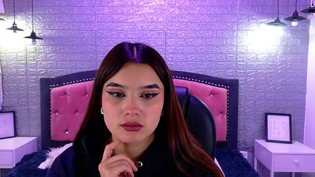 Snapshot of Natalie_loffreda chatting on September 2025 02:44:02 AM Natalie loffreda online show from September 2025 02:44:02 AM