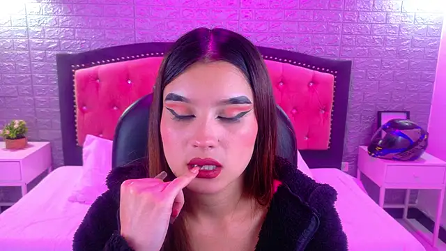 Snapshot of Natalie_loffreda chatting on January 2026 03:09:01 AM Natalie loffreda online show from January 2026 03:09:01 AM