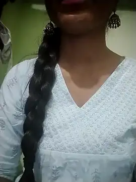 Snapshot of Telugu___Sexygirl___Naidu chatting on May 2026 04:30:01 AM Telugu Sexygirl Naidu online show from May 2026 04:30:01 AM