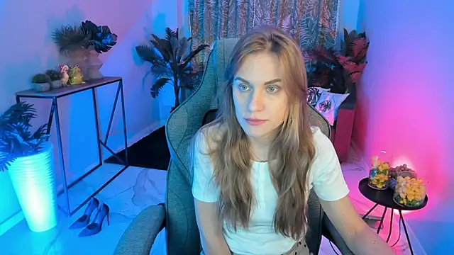 VanessaMates online show from October 2025 05:41:02 AM