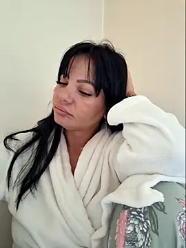 Ella sweety00 online show from March 2026 07:45:01 AM