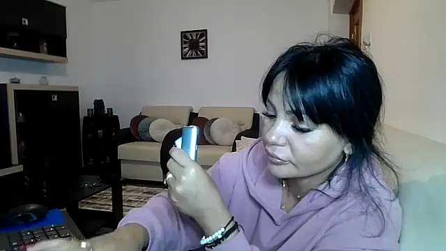 Snapshot of Ella_sweety00 chatting on April 2026 02:56:02 PM Ella sweety00 online show from April 2026 02:56:02 PM