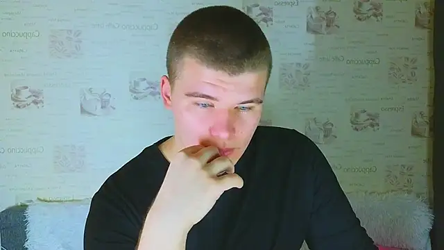 kittenmurr online show from October 2025 09:32:02 PM