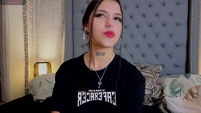 Abby roussee online show from November 2025 04:55:02 AM