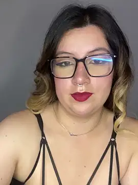 Blair Bunnyy online show from April 2026 06:21:02 PM