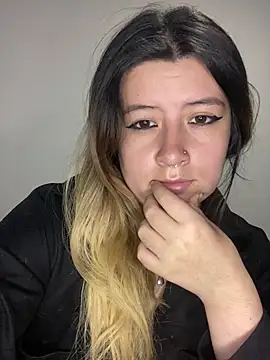 Blair Bunnyy online show from May 2026 04:17:02 AM