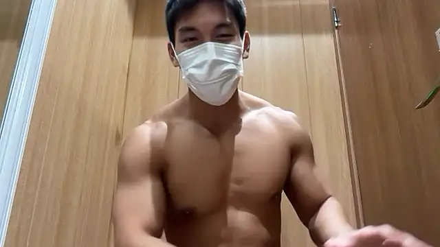 masucle216 online show from January 2026 02:52:02 PM