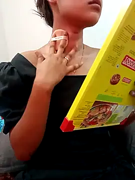 Snapshot of Cutie_Shruti chatting on September 2025 10:51:02 AM Cutie Shruti online show from September 2025 10:51:02 AM