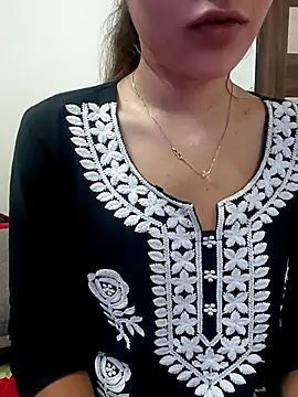 Snapshot of Cutie_Shruti chatting on September 2025 10:31:01 AM Cutie Shruti online show from September 2025 10:31:01 AM