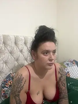 Snapshot of Charsworld chatting on February 2026 11:58:02 AM Charsworld online show from February 2026 11:58:02 AM