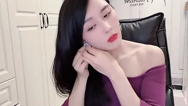 Snapshot of Ianxuan chatting on October 2025 01:31:01 PM Ianxuan online show from October 2025 01:31:01 PM