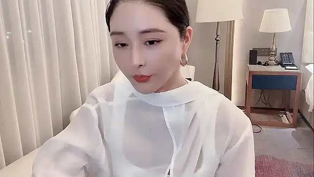 Ianxuan online show from July 2026 11:41:01 AM