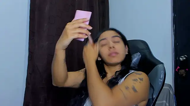 violet and myers online show from February 2026 03:33:02 AM