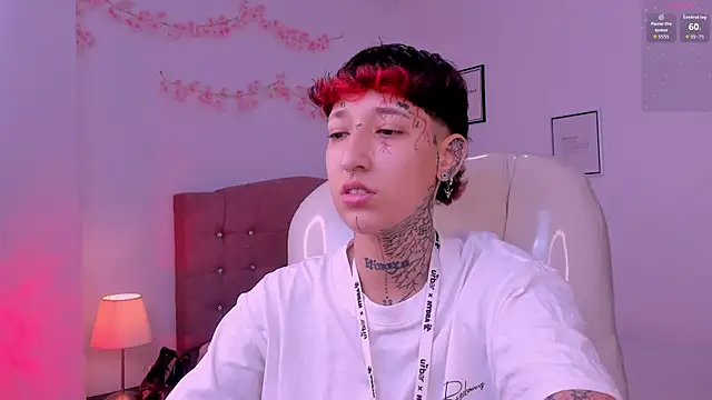 Luci Rose online show from May 2026 08:25:02 PM