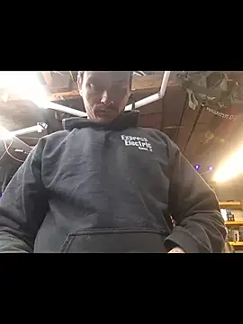 twistafatpipe online show from April 2026 12:59:02 AM