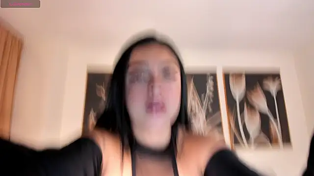 Snapshot of NataliaGaret chatting on September 2025 03:17:02 AM NataliaGaret online show from September 2025 03:17:02 AM