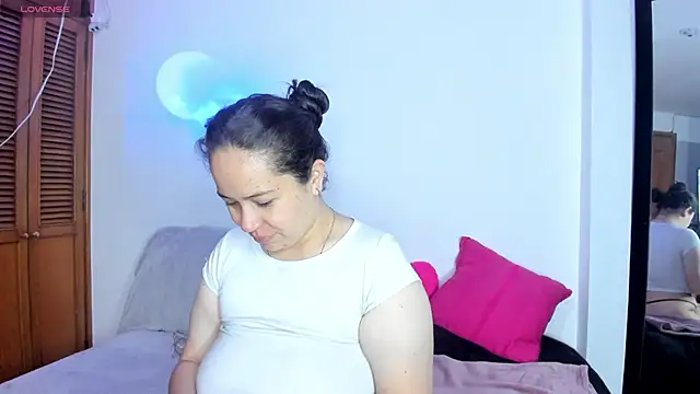 Snapshot of Ashley_Monroe chatting on November 2025 11:43:02 AM Ashley Monroe online show from November 2025 11:43:02 AM