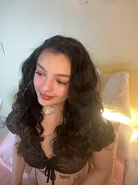 AriaHeavenss online show from September 2025 12:23:02 AM