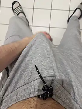 Dicksxd online show from May 2026 07:00:02 PM