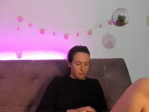 Snapshot of katalella_brown1 chatting on October 2025 11:29:01 AM katalella brown1 online show from October 2025 11:29:01 AM