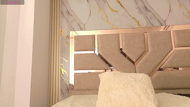 DakotaTylerr online show from October 2025 11:11:01 AM