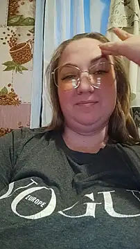 Kiss Eva online show from January 2025 02:46:01 PM