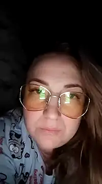 Kiss Eva online show from January 2025 08:28:01 PM