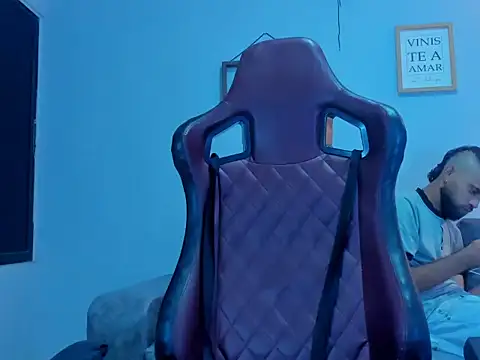 adri sexboy229 online show from September 2025 02:01:01 AM