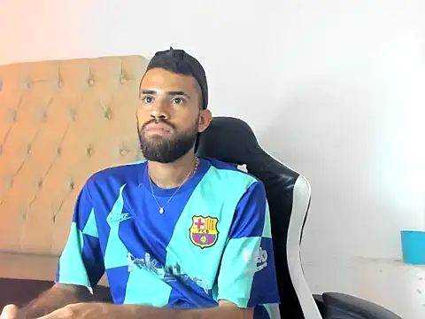 adri sexboy229 online show from September 2025 01:32:02 AM