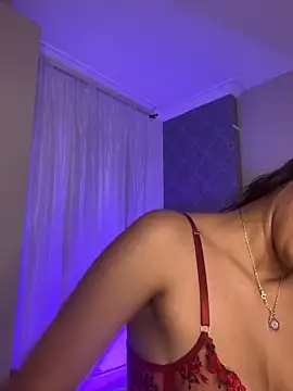MiilaBlake online show from May 2026 07:43:01 PM