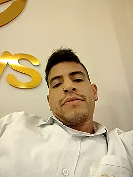 Snapshot of Juann-cock chatting on January 2026 05:27:02 PM Juann-cock online show from January 2026 05:27:02 PM