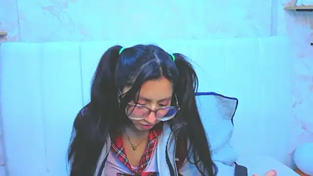 VioletxBloom online show from November 2025 08:29:01 PM