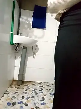 Snapshot of sulove_xx chatting on January 2026 01:35:02 PM sulove xx online show from January 2026 01:35:02 PM