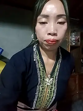 Snapshot of sulove_xx chatting on February 2026 02:57:01 PM sulove xx online show from February 2026 02:57:01 PM