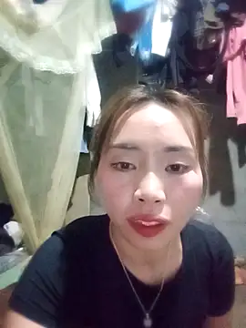 Snapshot of sulove_xx chatting on April 2026 11:32:01 AM sulove xx online show from April 2026 11:32:01 AM