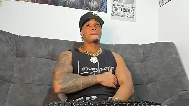 Snapshot of _MACCARTHY_TAYLOR chatting on October 2025 12:33:02 AM MACCARTHY TAYLOR online show from October 2025 12:33:02 AM